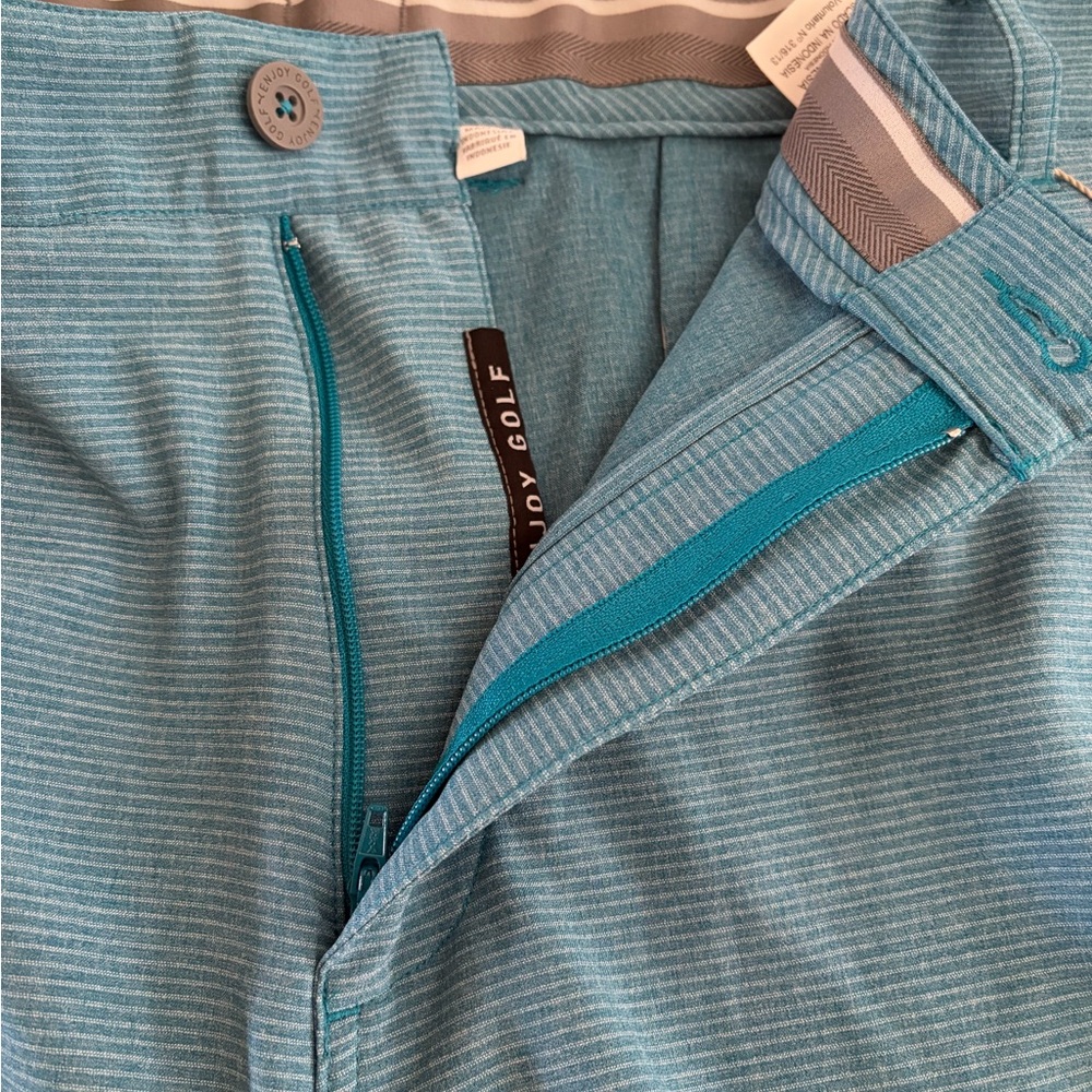 Puma Men's Teal Flat-Front Performance Shorts Waist Size 40 - Picture 4 of 9